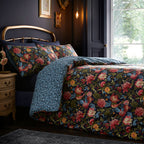 Parure de lit ornée de bijoux bleu marine