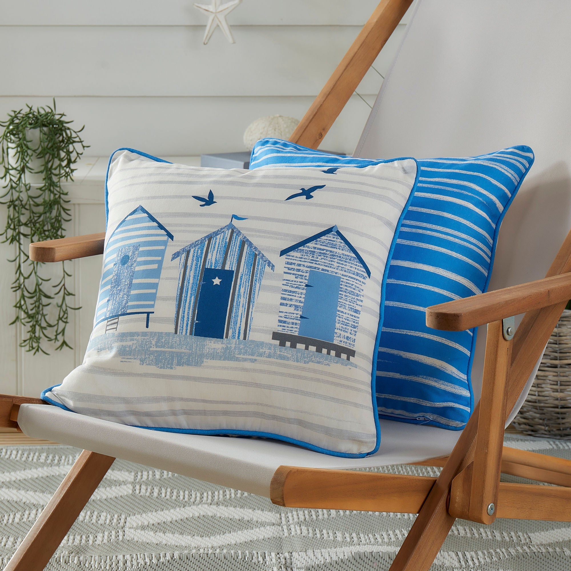 Coussin d'extérieur Beach Huts bleu 43 x 43 cm