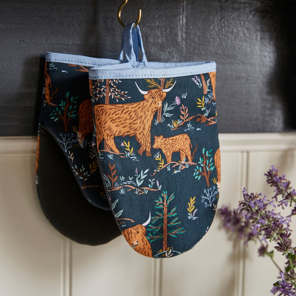 Gants de cuisine Connie la vache, couleur marine (paire)