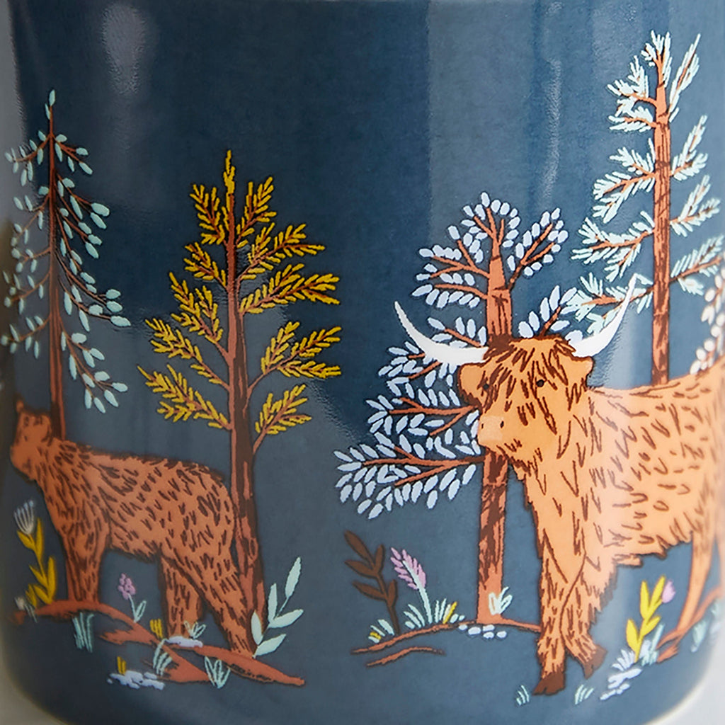 Mug en porcelaine fine Connie la vache, bleu marine
