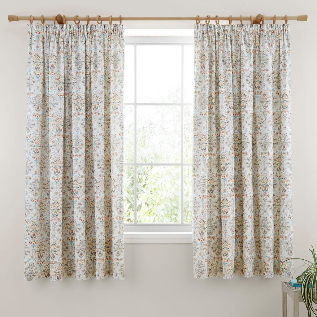 Paire de rideaux Edena à plis plats décoratifs floraux, couleur naturelle