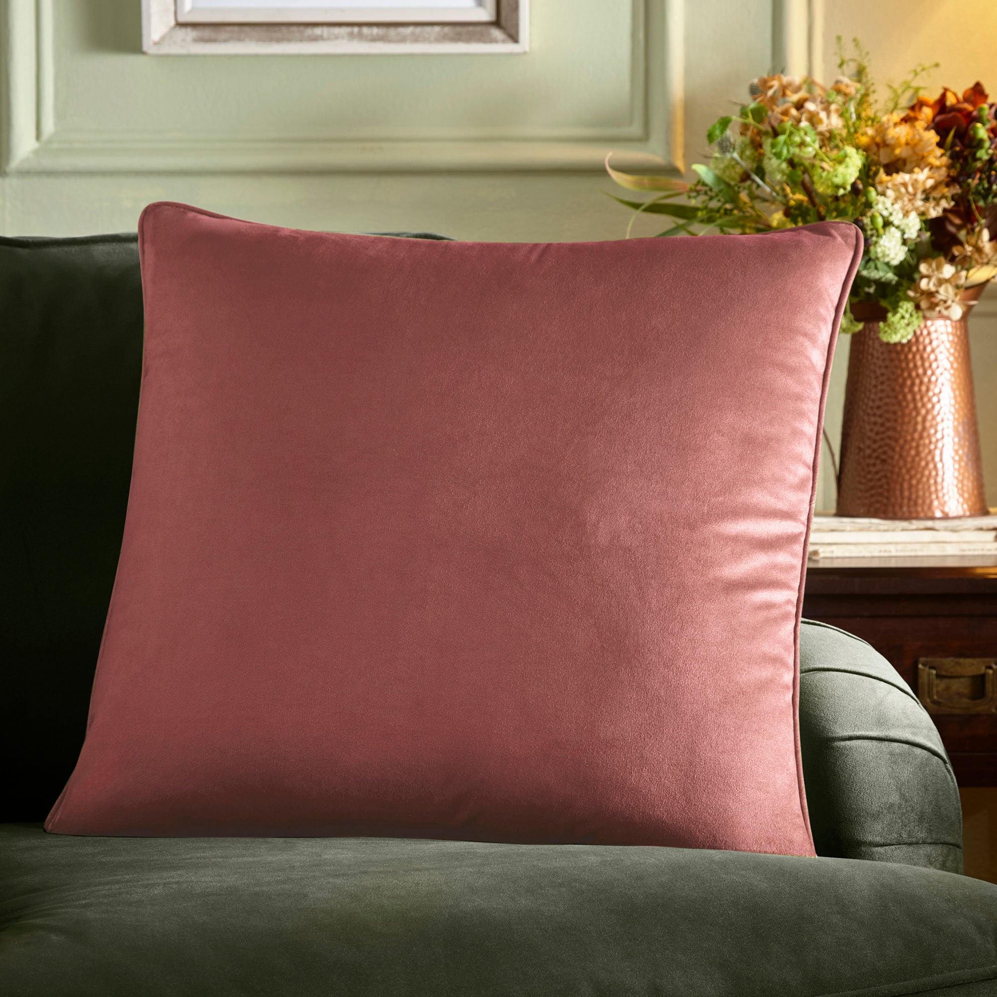 Coussin Harlan rose 55 x 55 cm