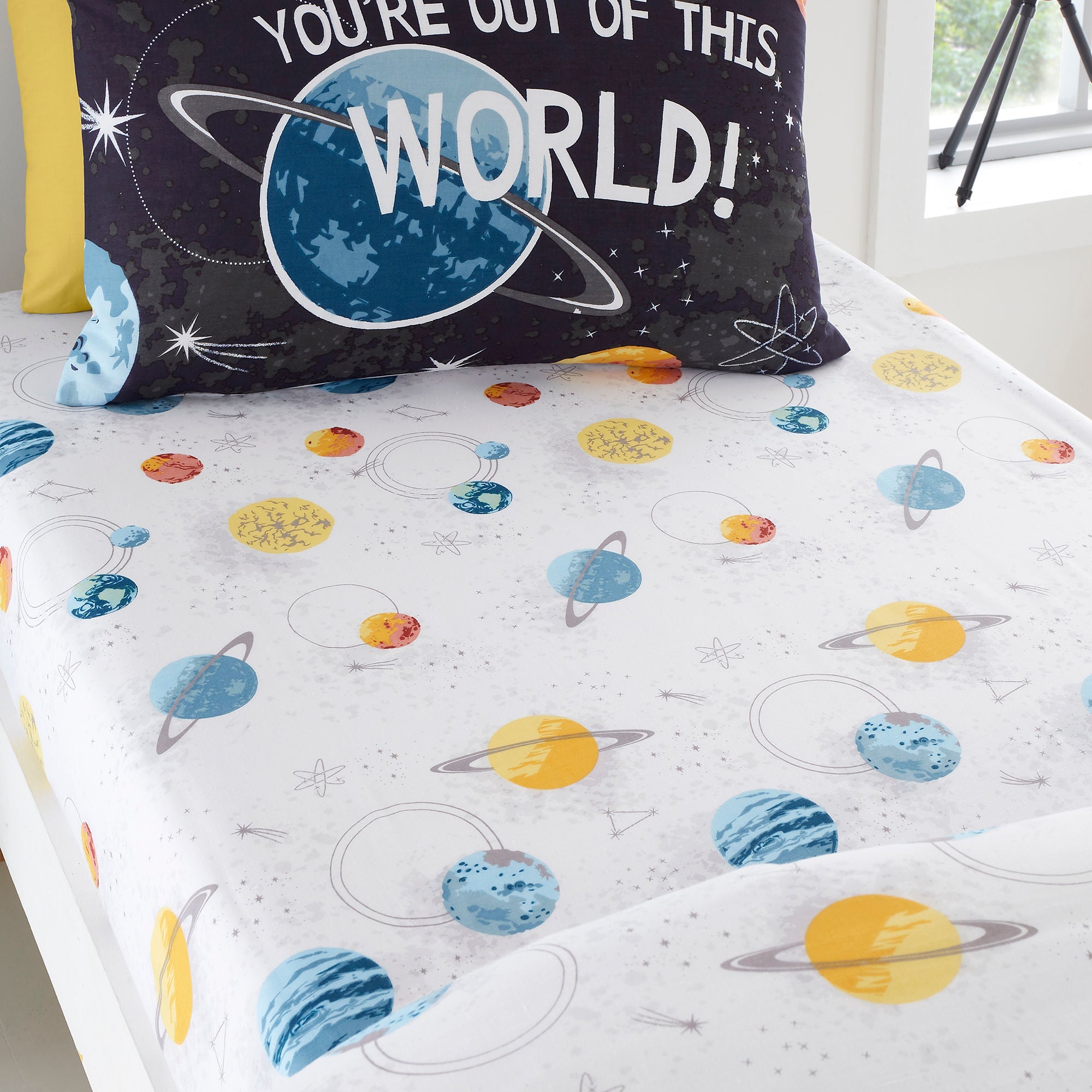 Drap-housse Outer Space de 25 cm de profondeur, noir