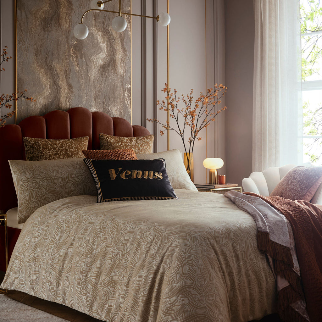 Coussin Venus Signature noir 40 x 60 cm