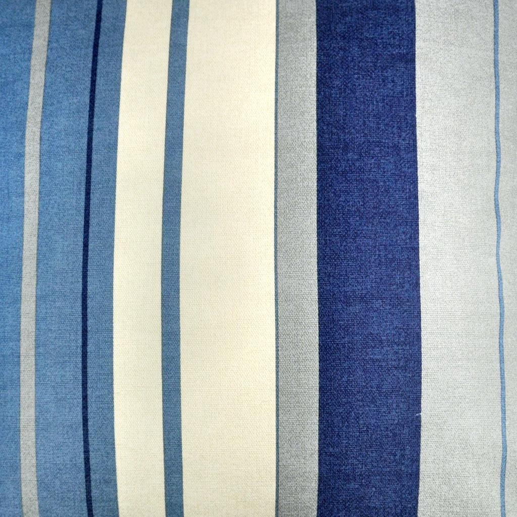 Coussin rayé Whitworth bleu 43 x 43 cm